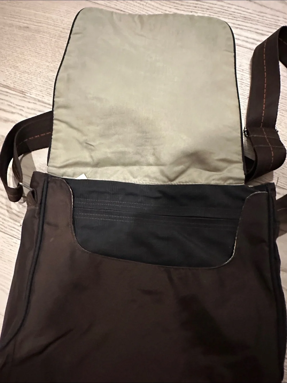 The North Face Brown/Black Nylon Messenger Shoulder Bag – Y2K/Vintage